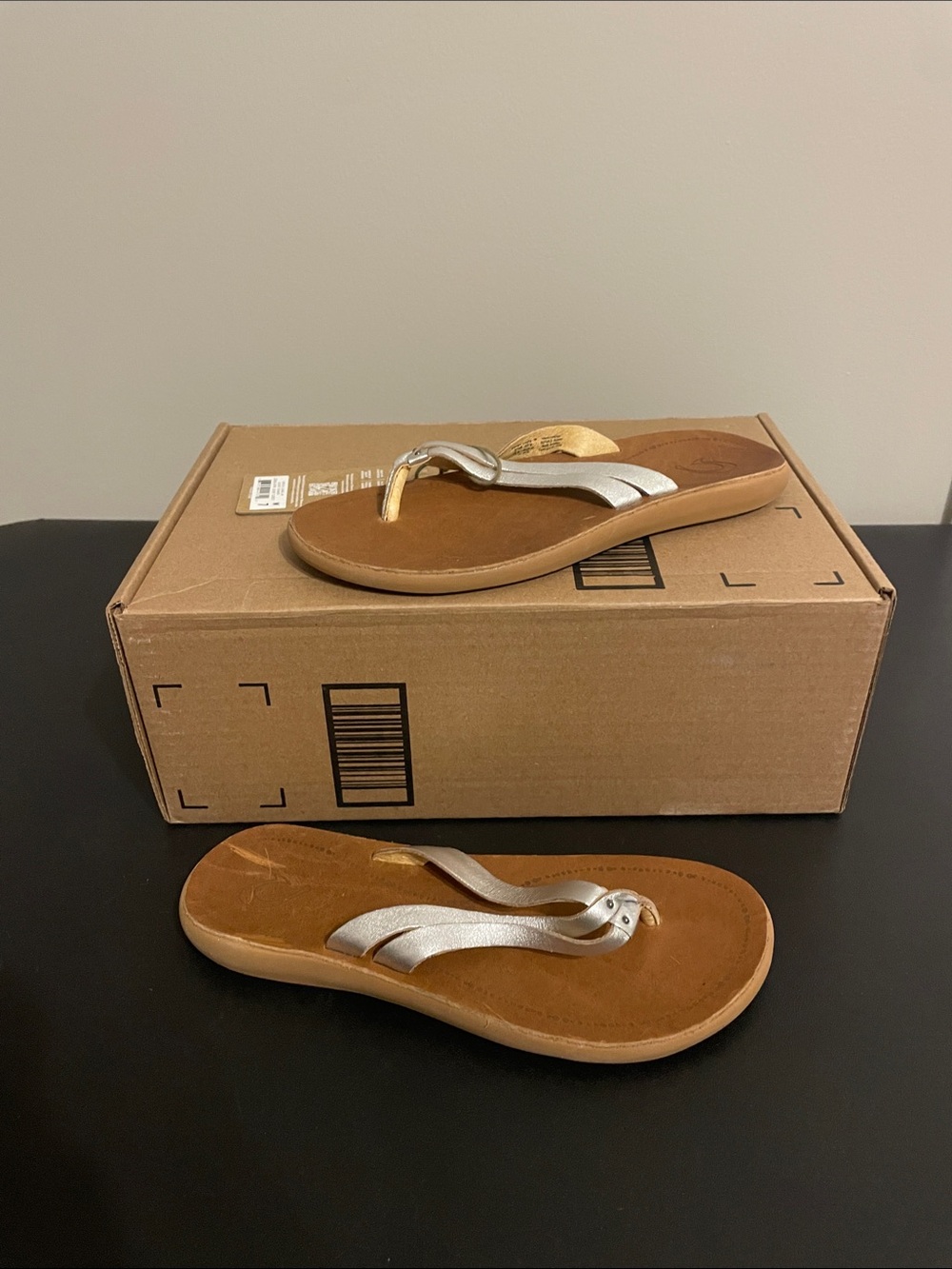 Olukai Kapehe Luana Silver/Sahara Women’s JB